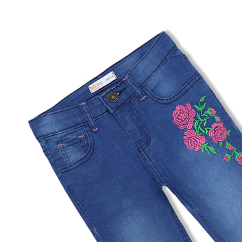 Girls embrioderd jeans