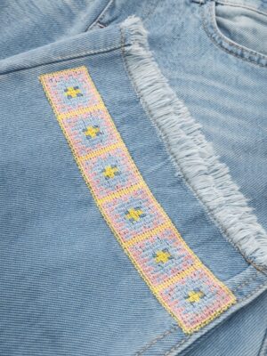 Graceline Embroidery jeans FOCUS