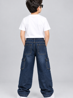 Dino emb jeans.