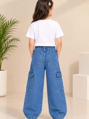 LIGHT BLUE GIRLS CARGO JEANS.